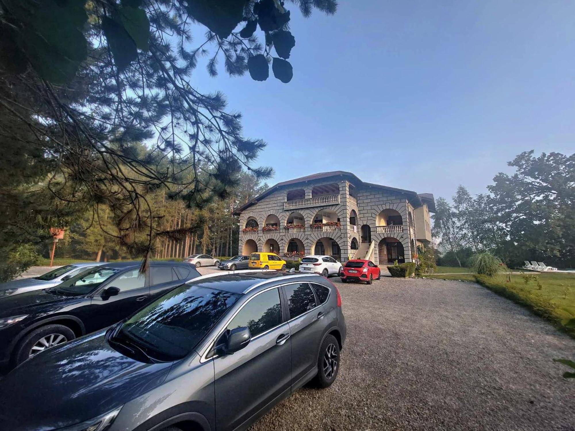Vacation Home Keskic Velika Gata 外观 照片