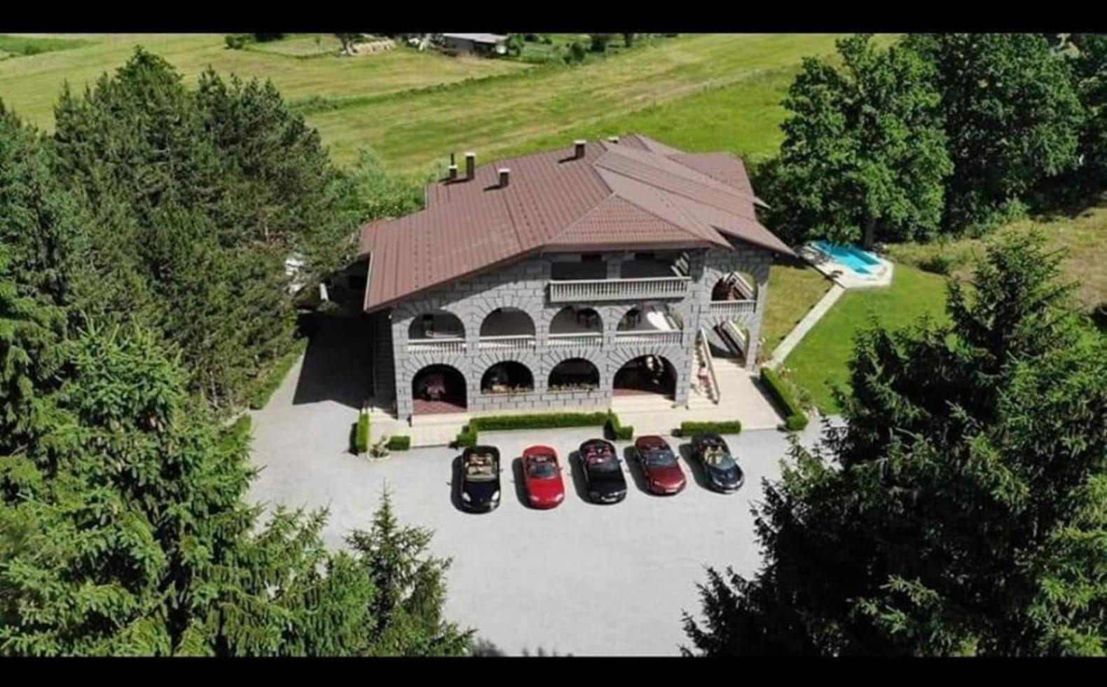 Vacation Home Keskic Velika Gata 外观 照片