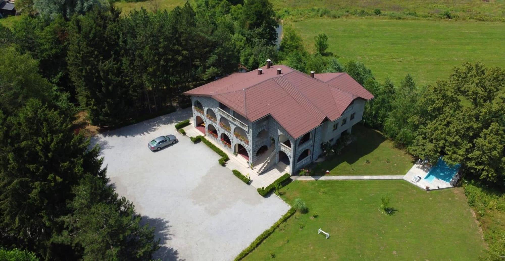 Vacation Home Keskic Velika Gata 外观 照片