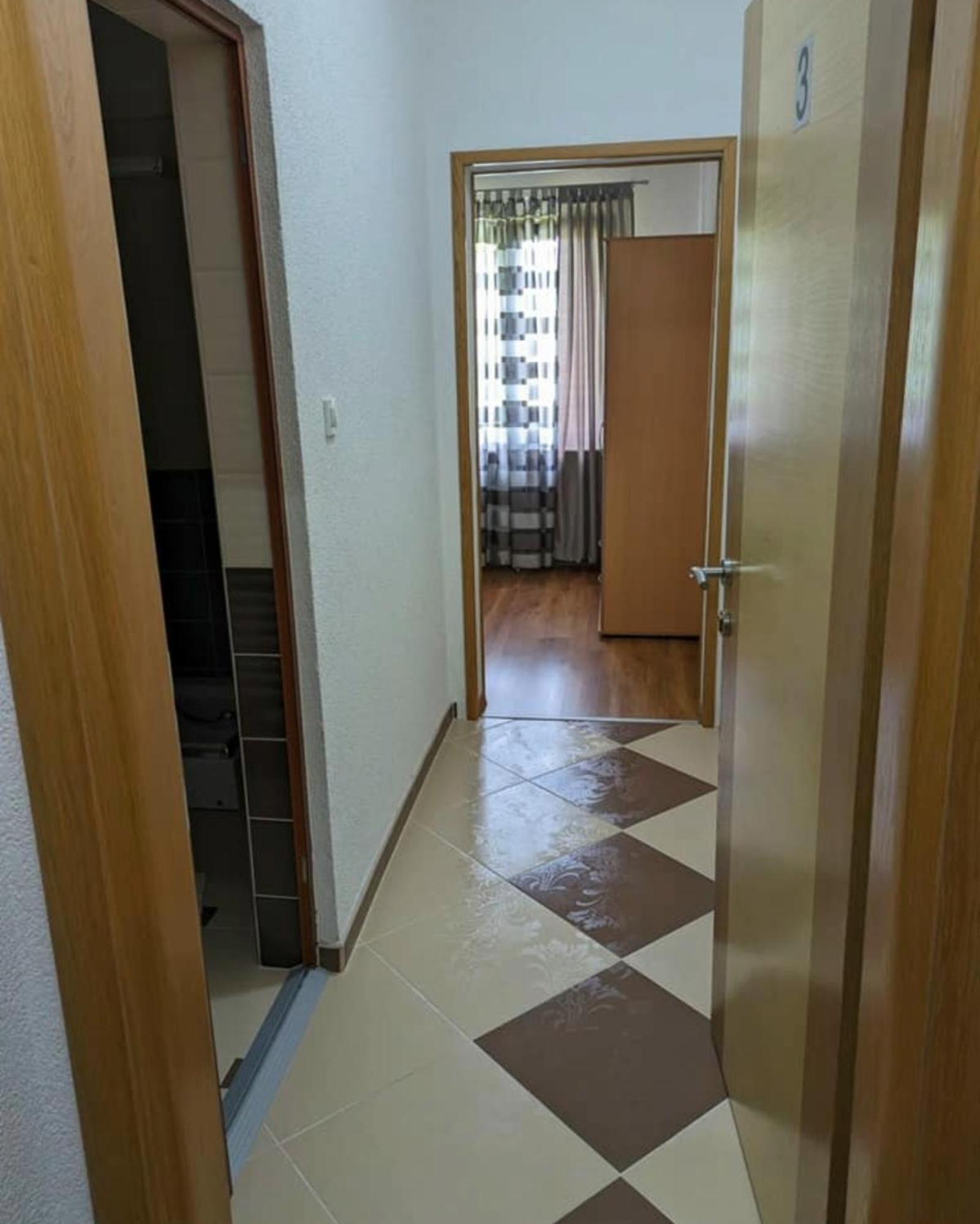 Vacation Home Keskic Velika Gata 外观 照片