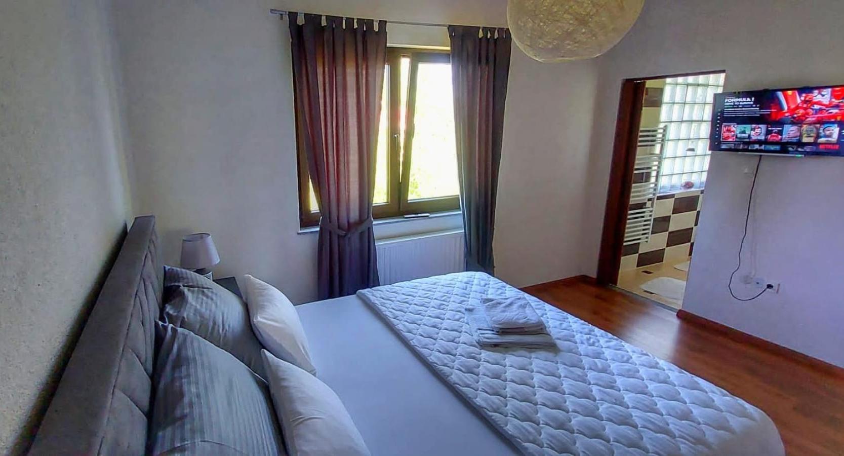 Vacation Home Keskic Velika Gata 外观 照片