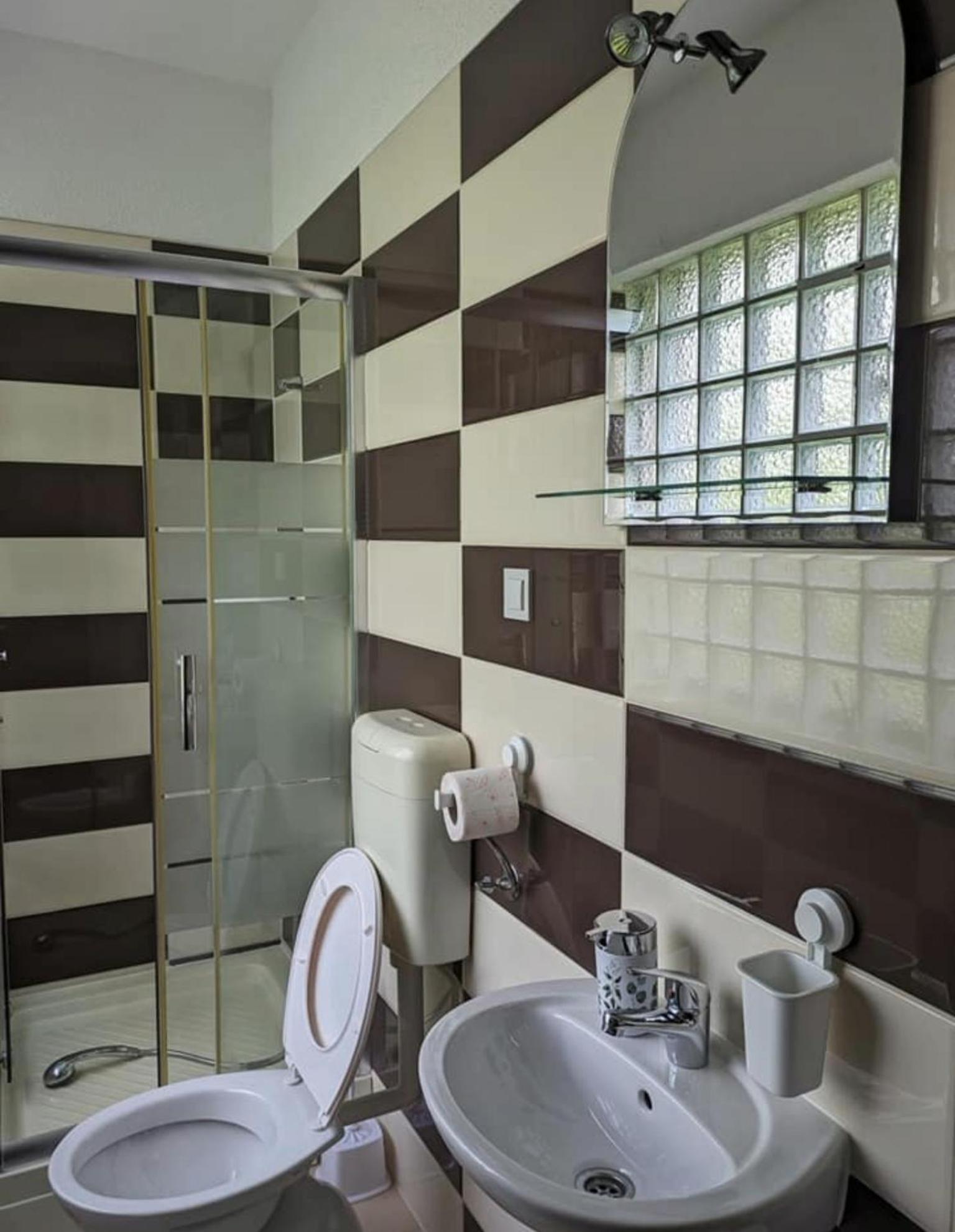 Vacation Home Keskic Velika Gata 外观 照片