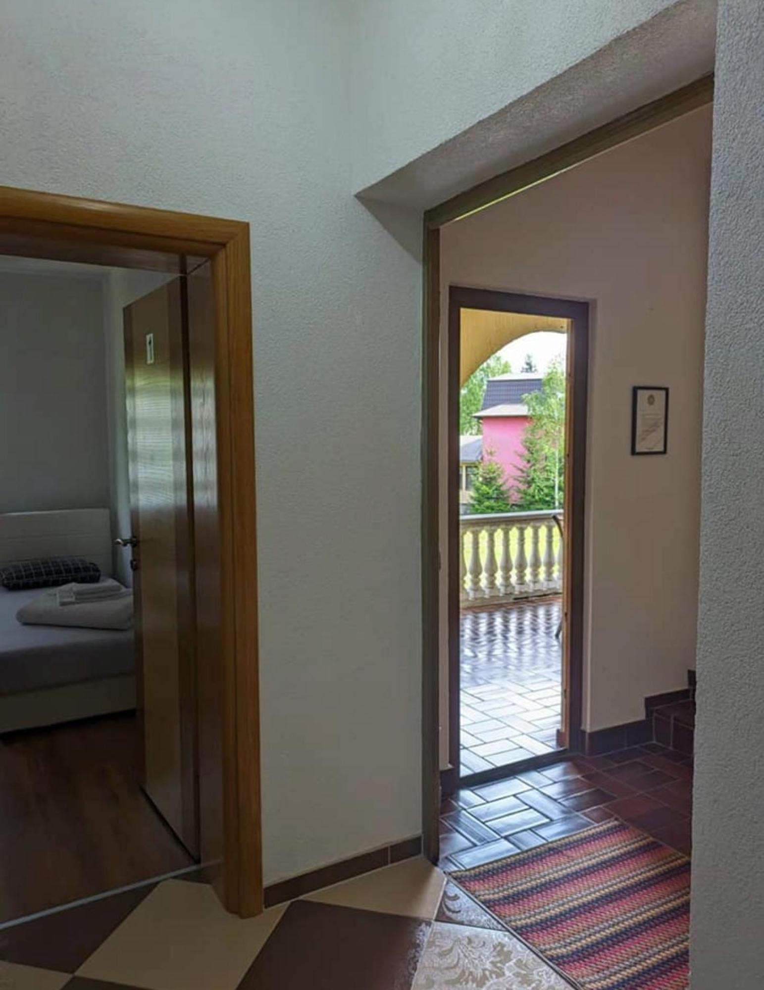 Vacation Home Keskic Velika Gata 外观 照片