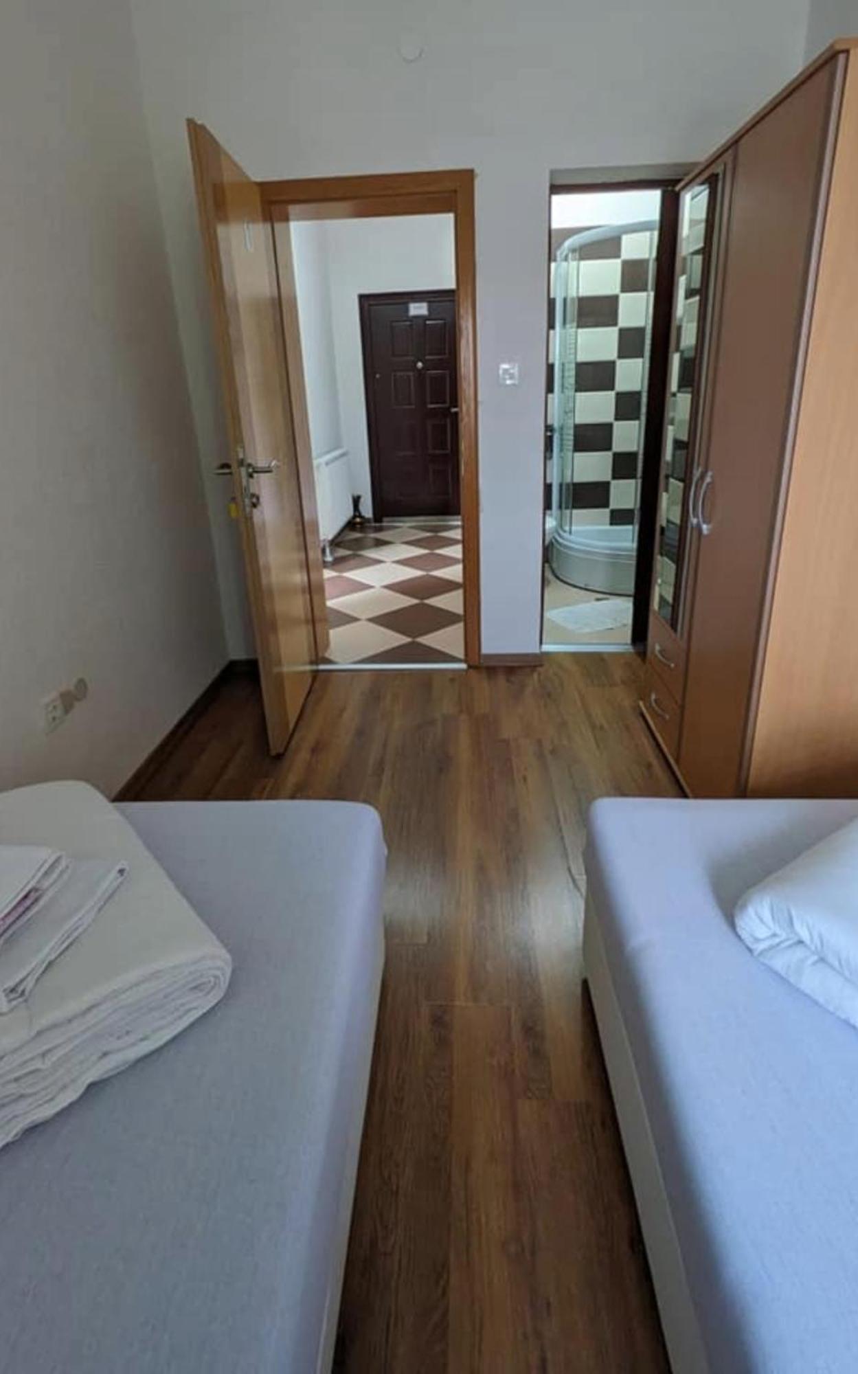 Vacation Home Keskic Velika Gata 外观 照片