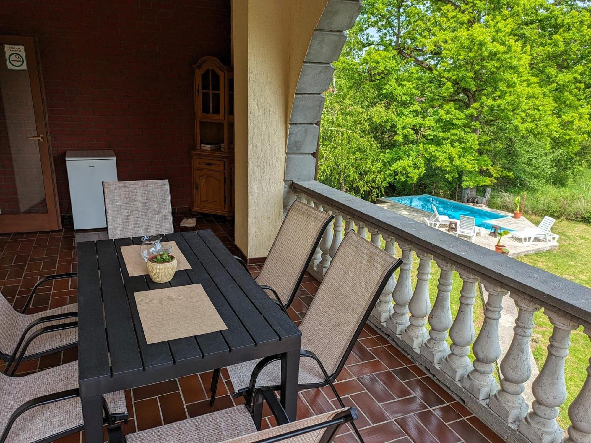 Vacation Home Keskic Velika Gata 外观 照片